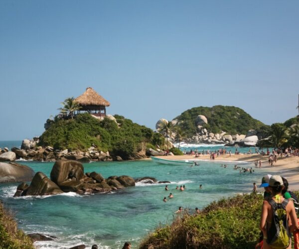 Tayrona: Playas y Selva